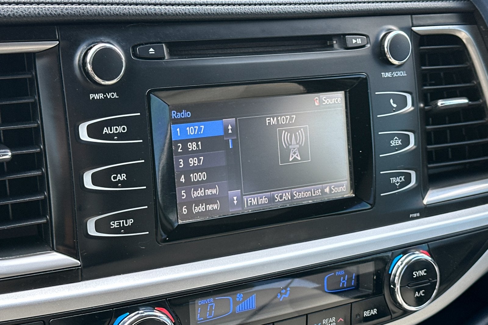 2019 Toyota Highlander Hybrid LE