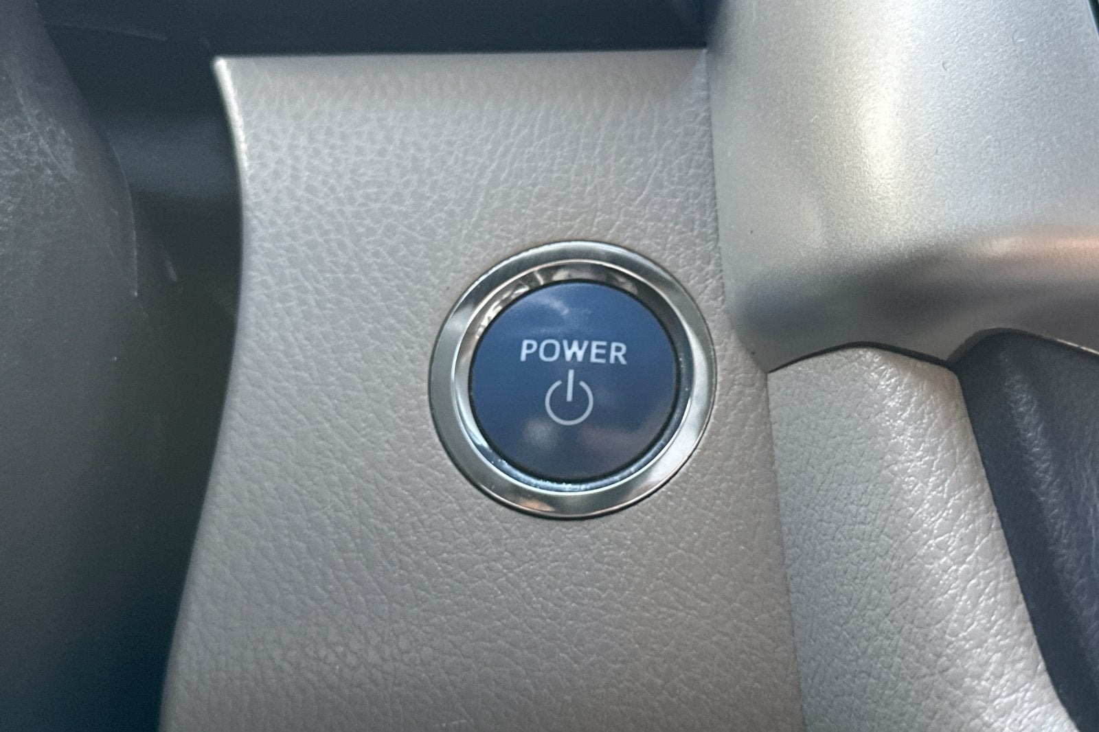 2019 Toyota Highlander Hybrid LE