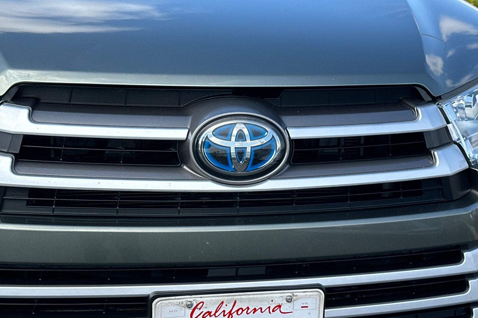 2019 Toyota Highlander Hybrid LE