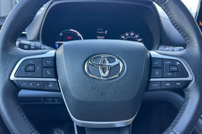 2022 Toyota Sienna XLE
