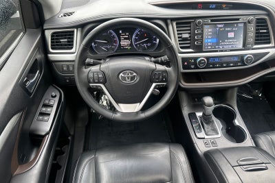 2018 Toyota Highlander SE