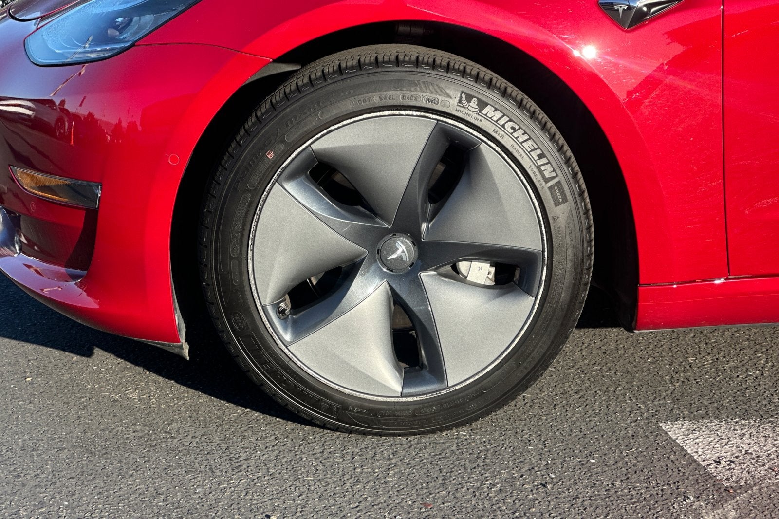 2019 Tesla Model 3 Standard Range Plus