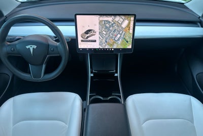 2020 Tesla Model 3 Standard
