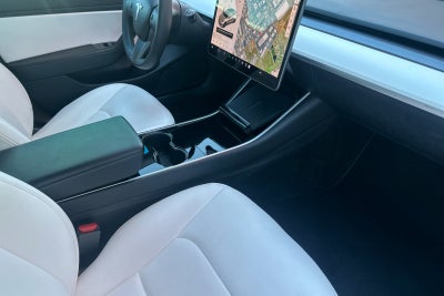 2020 Tesla Model 3 Standard