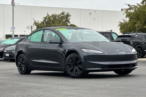 2025 Tesla Model 3 Long Range