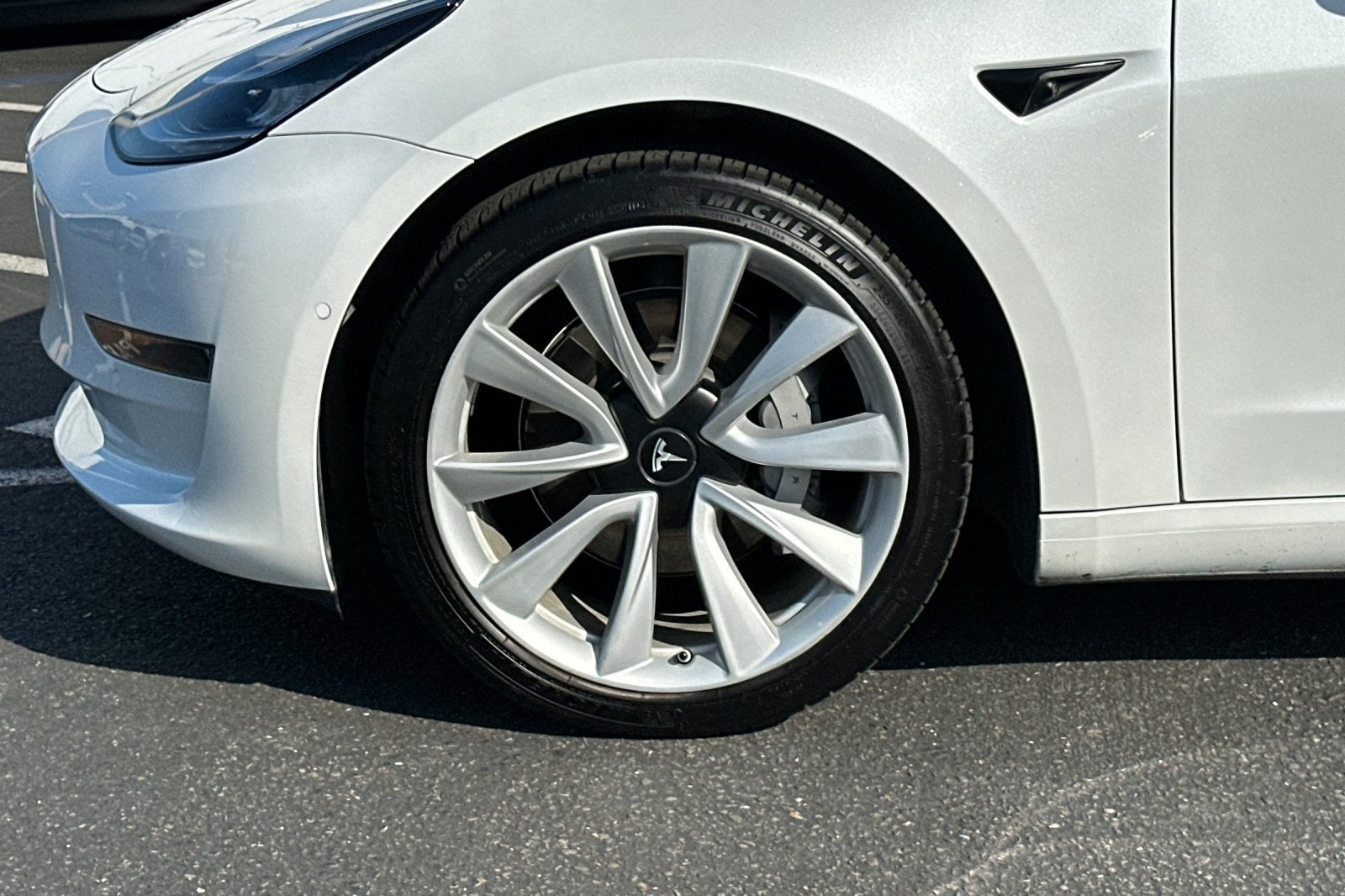 2020 Tesla Model 3 Standard Range Plus