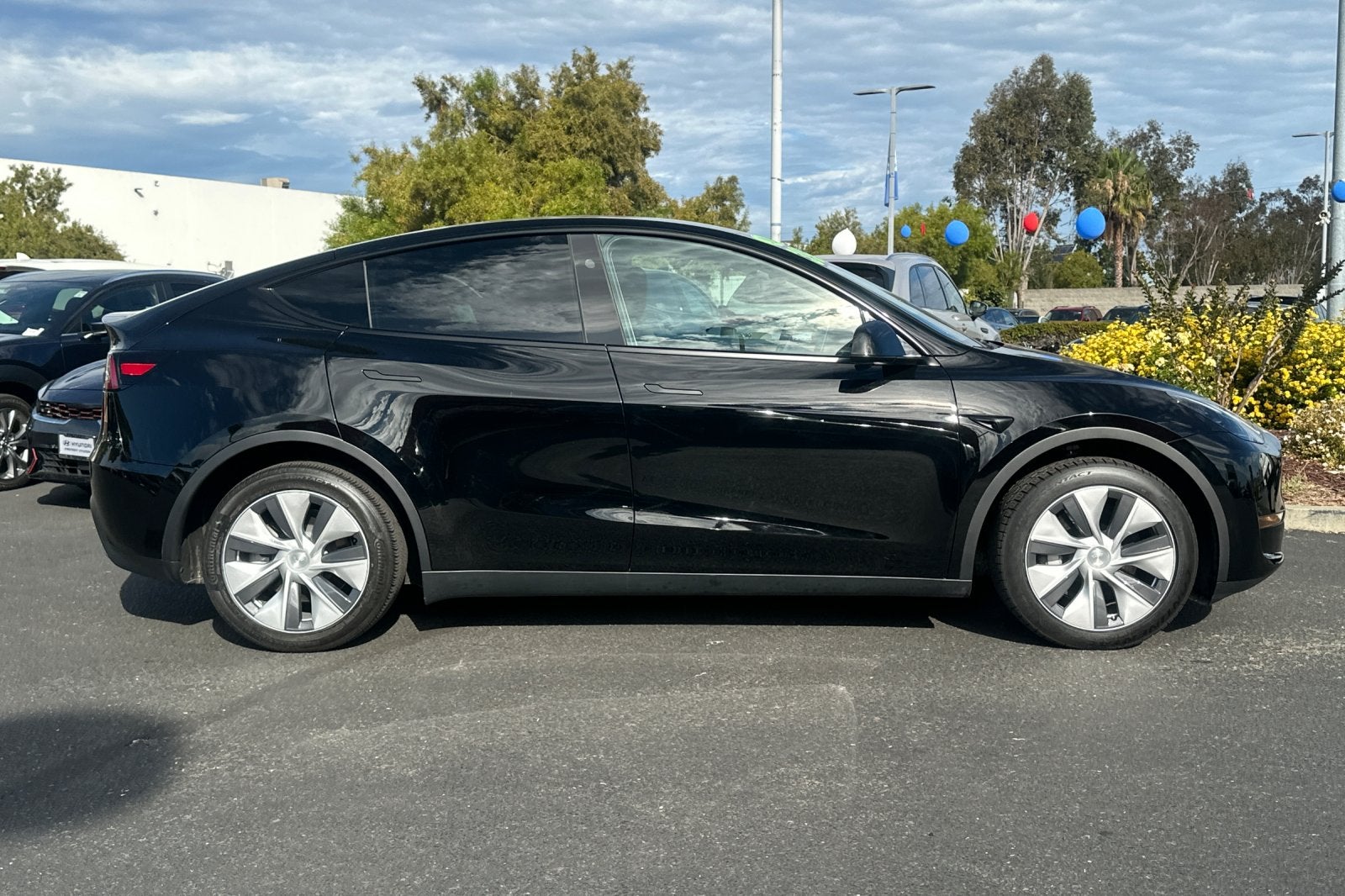 2024 Tesla Model Y Long Range