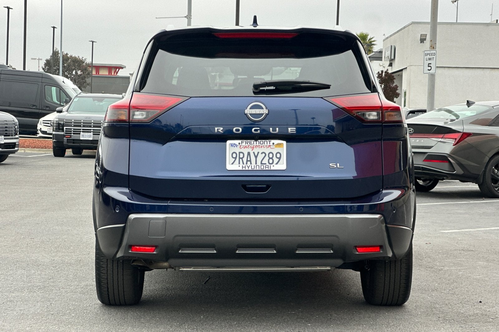 2025 Nissan Rogue SL
