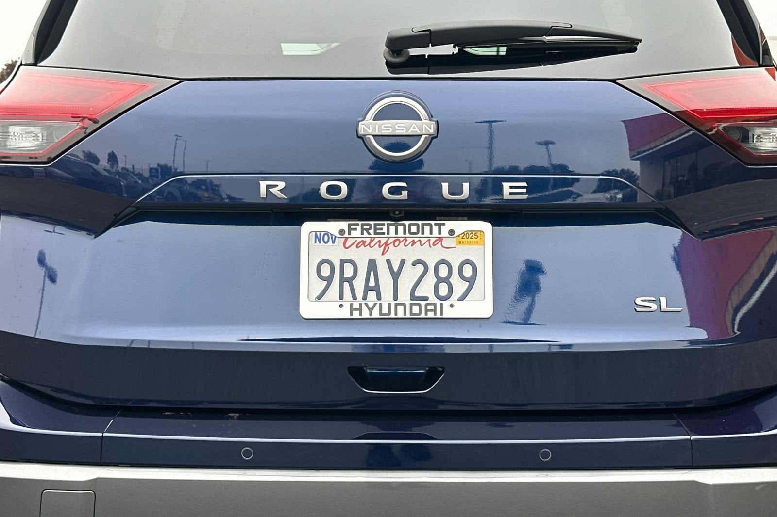 2025 Nissan Rogue SL