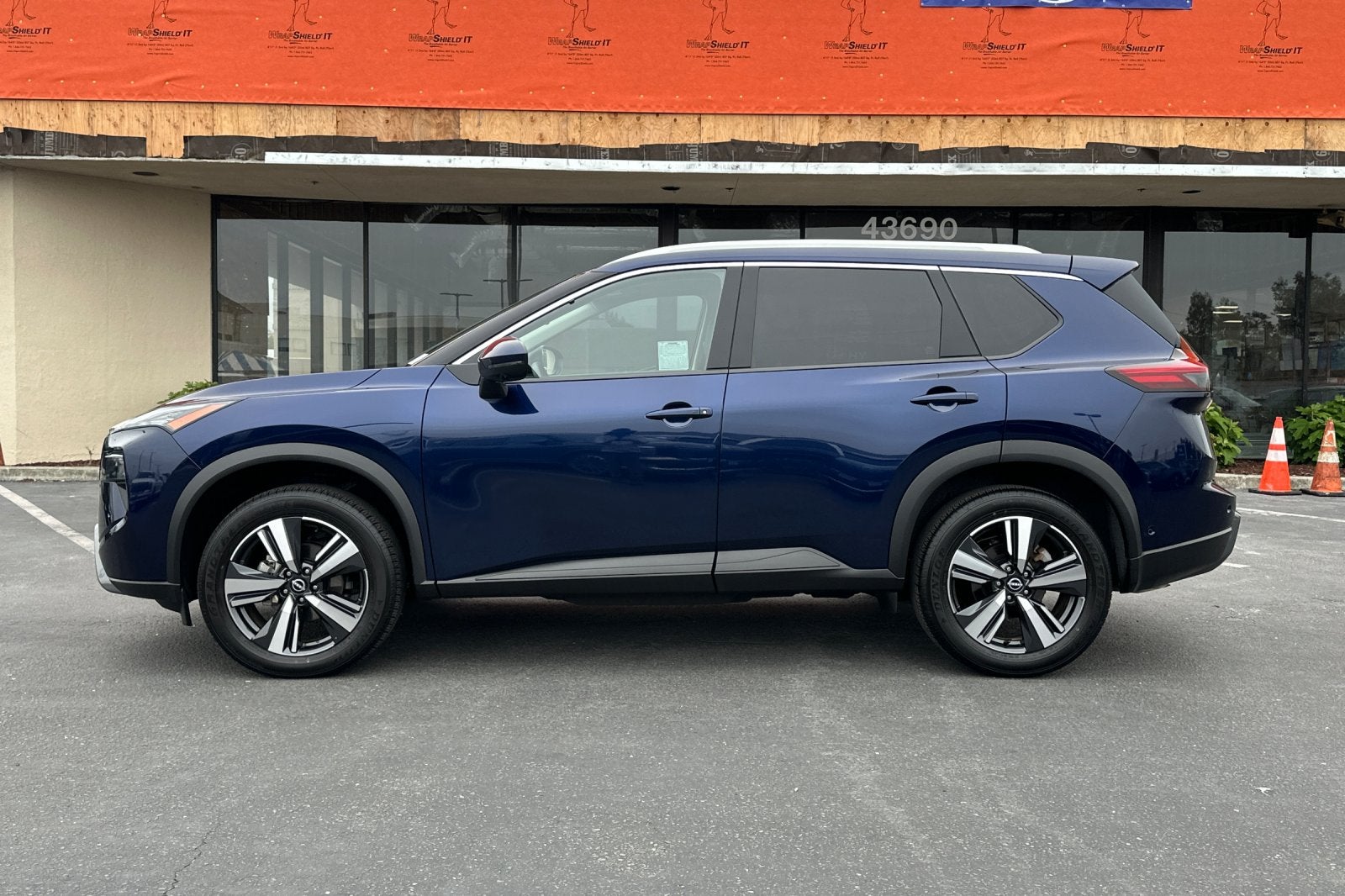 2025 Nissan Rogue SL