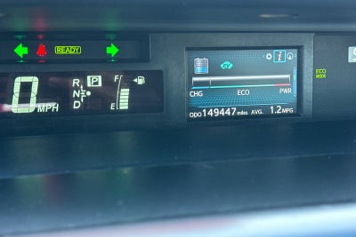 2016 Toyota Prius v Five
