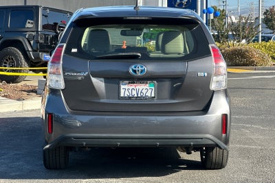 2016 Toyota Prius v Five