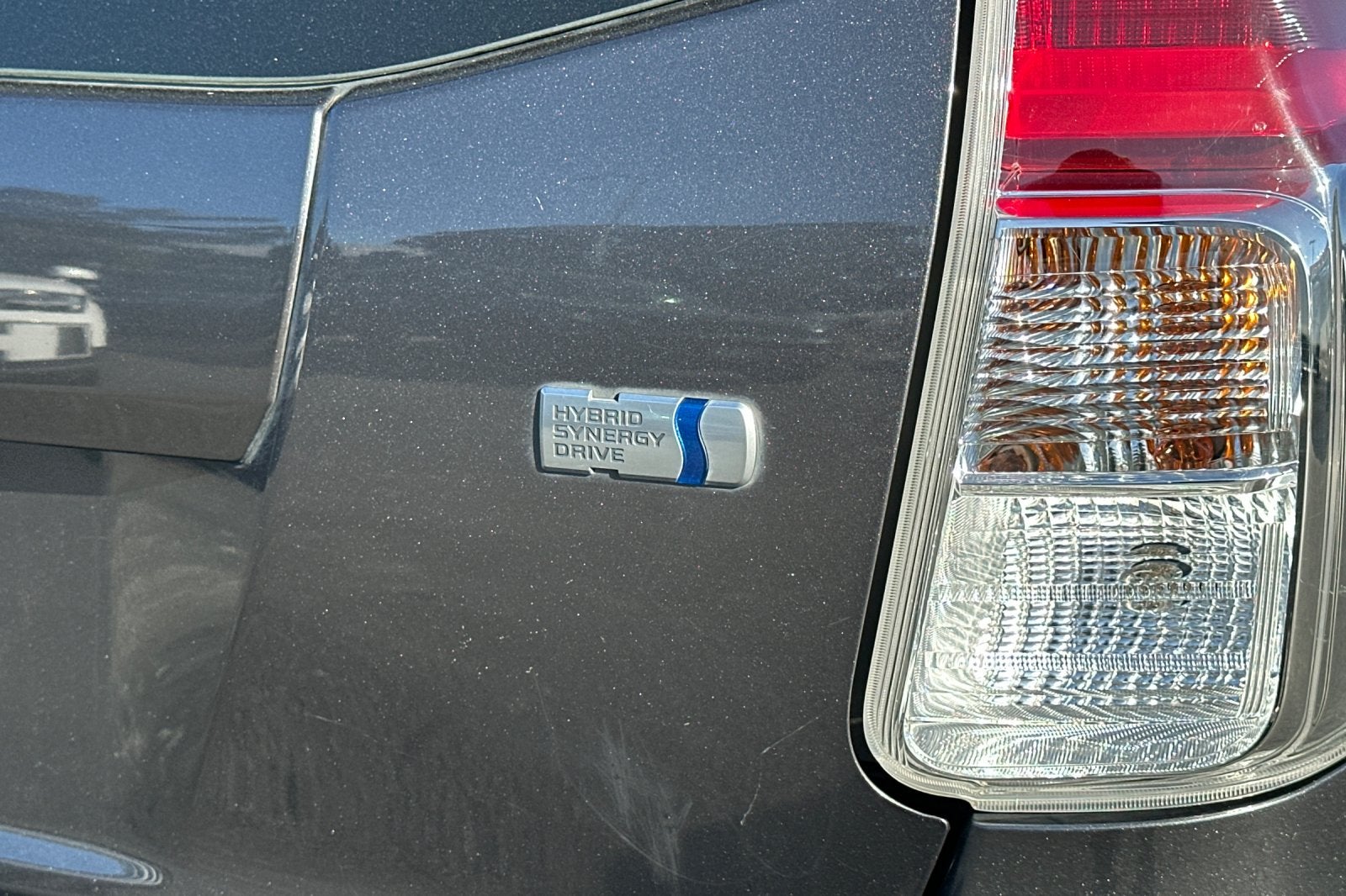 2016 Toyota Prius v Five