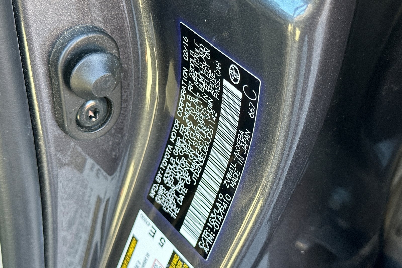 2016 Toyota Prius v Five
