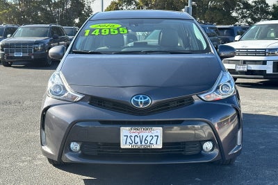 2016 Toyota Prius v Five