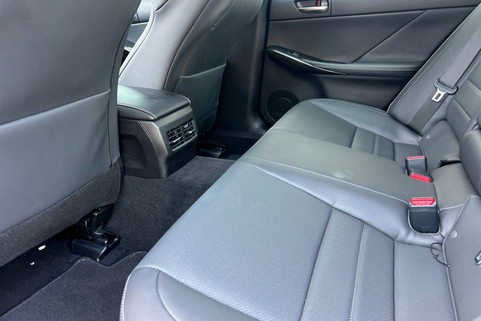 2024 Lexus IS 350 F SPORT