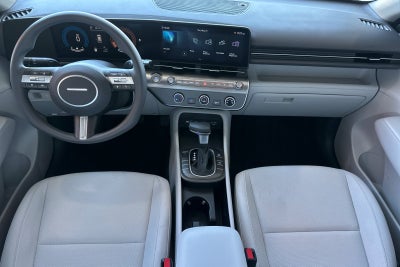 2026 Hyundai KONA SE