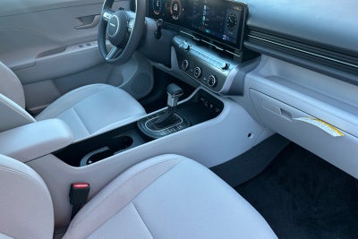 2026 Hyundai KONA SE