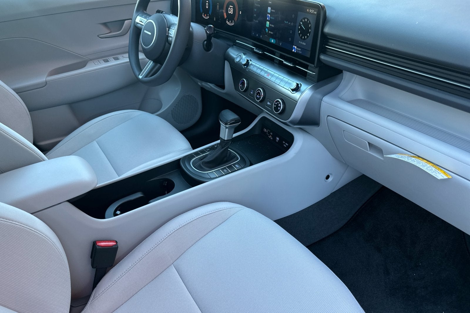 2026 Hyundai KONA SE