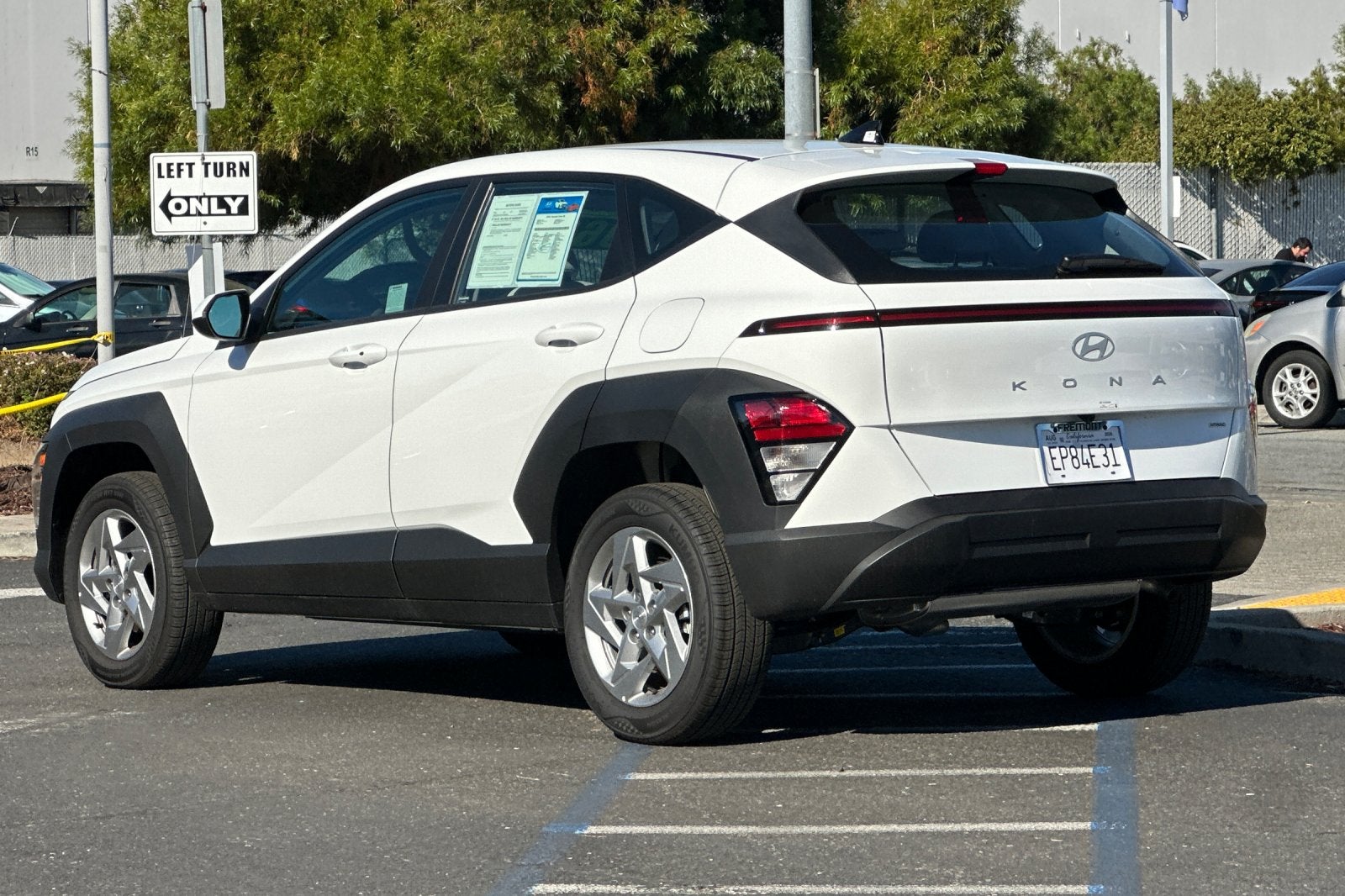 2026 Hyundai KONA SE