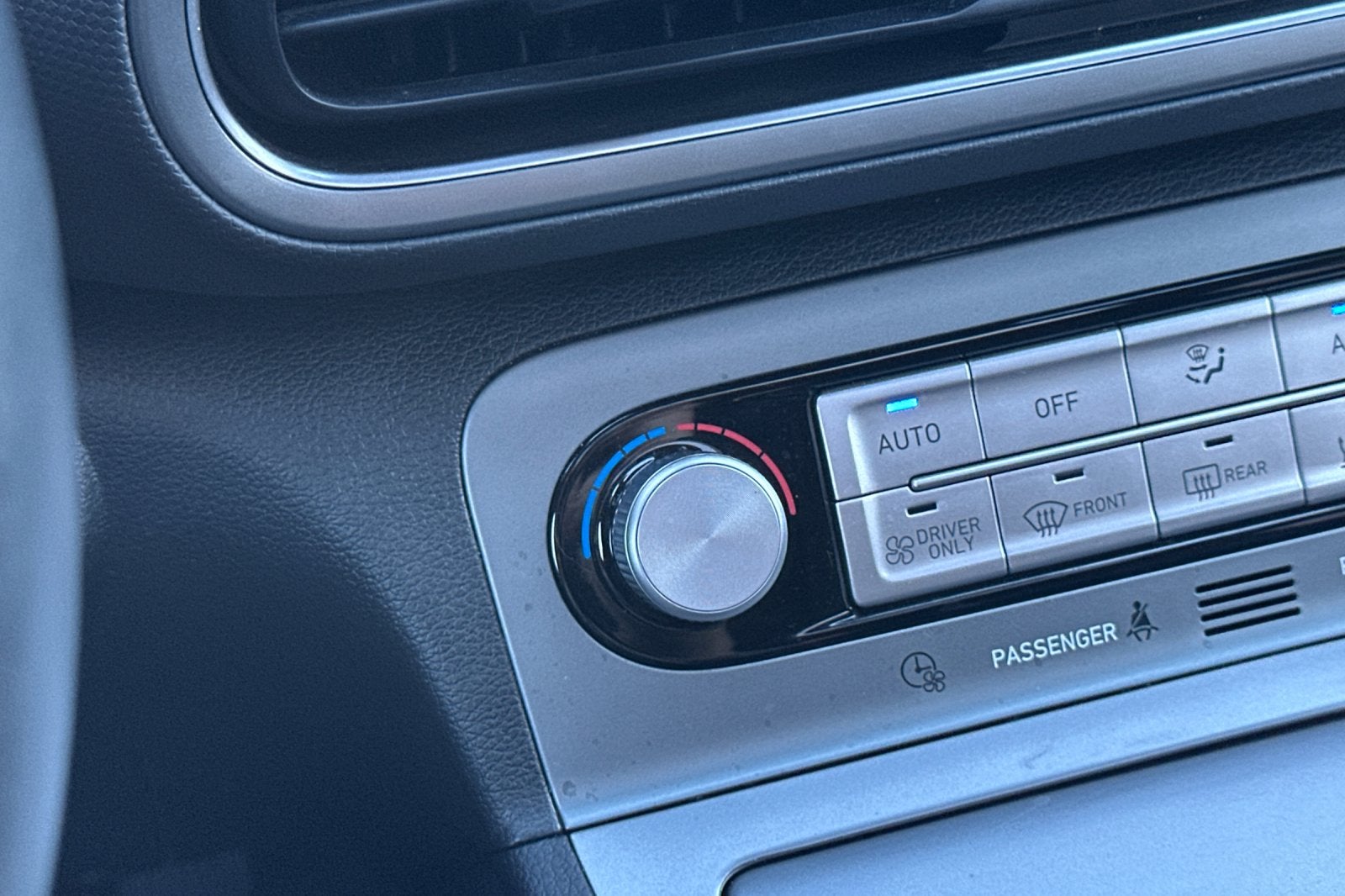 2022 Hyundai KONA ELECTRIC SEL