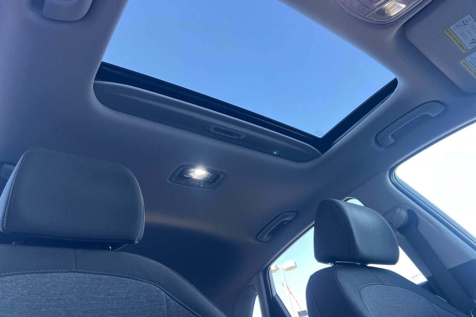 2023 Hyundai KONA ELECTRIC SEL