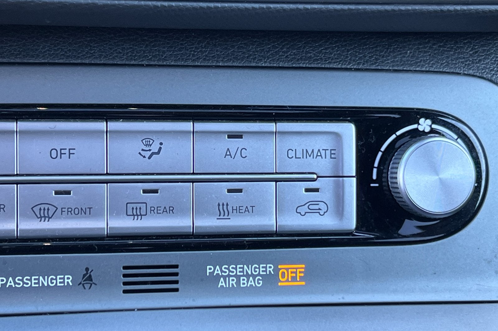 2023 Hyundai KONA ELECTRIC SEL