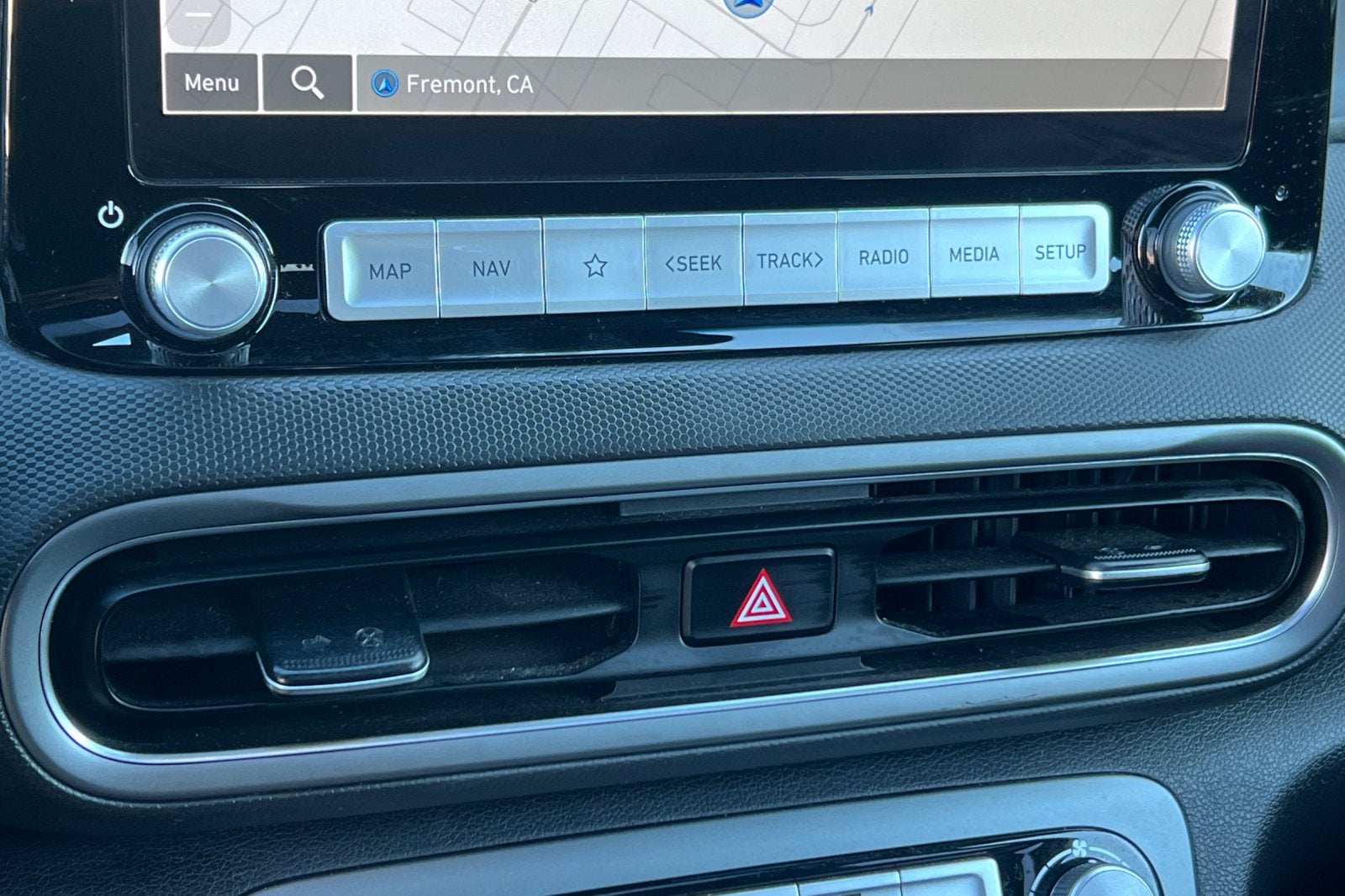 2023 Hyundai KONA ELECTRIC SEL