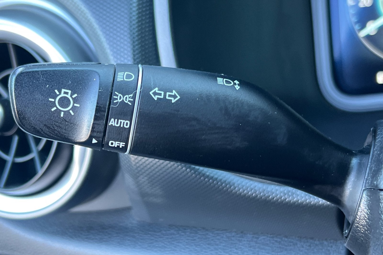 2023 Hyundai KONA ELECTRIC SEL