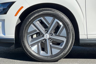 2023 Hyundai KONA ELECTRIC SEL