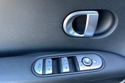 2024 Hyundai IONIQ 5 SE Standard Range