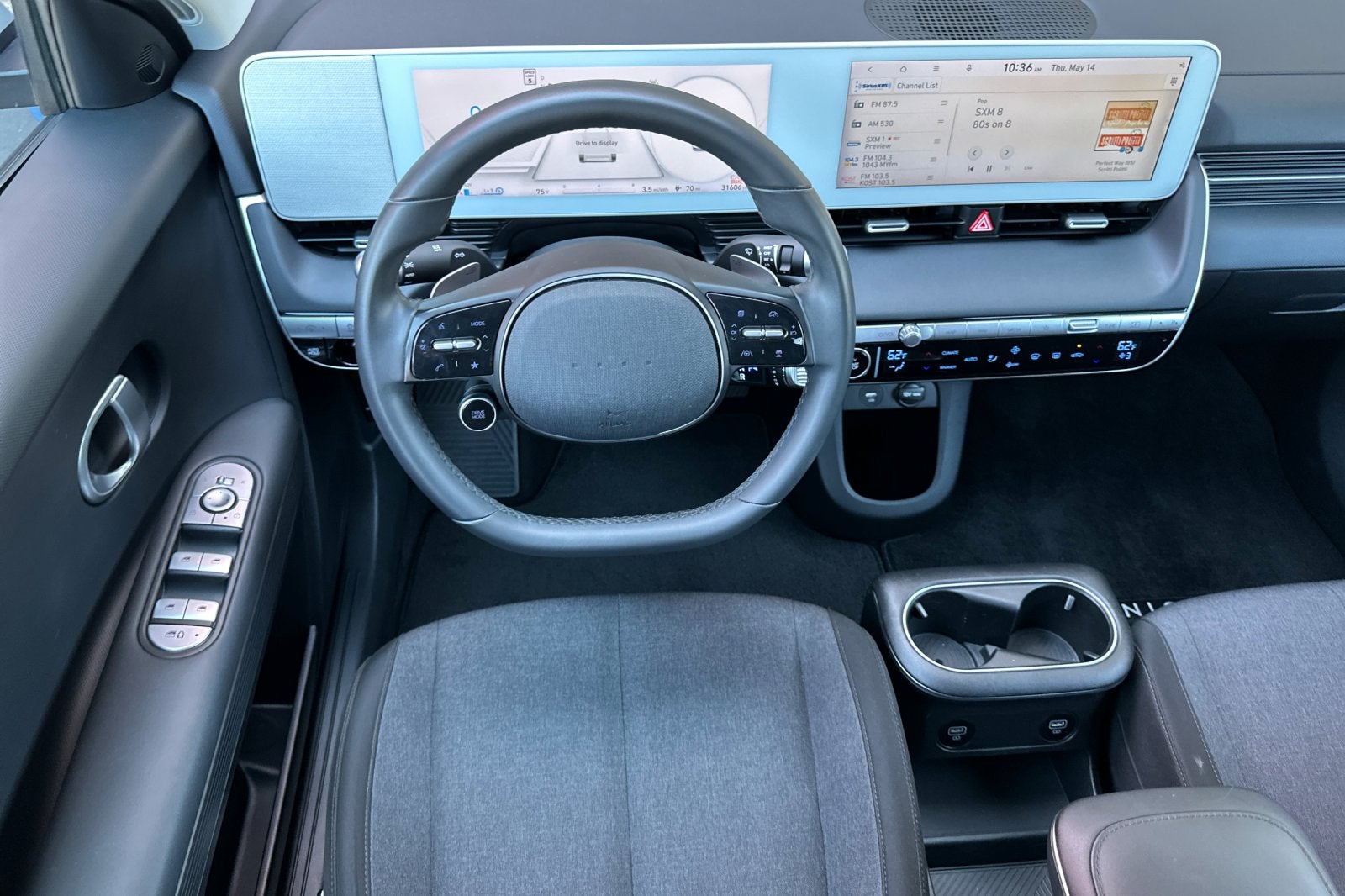 2024 Hyundai IONIQ 5 SE Standard Range