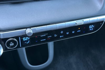 2024 Hyundai IONIQ 5 SE Standard Range