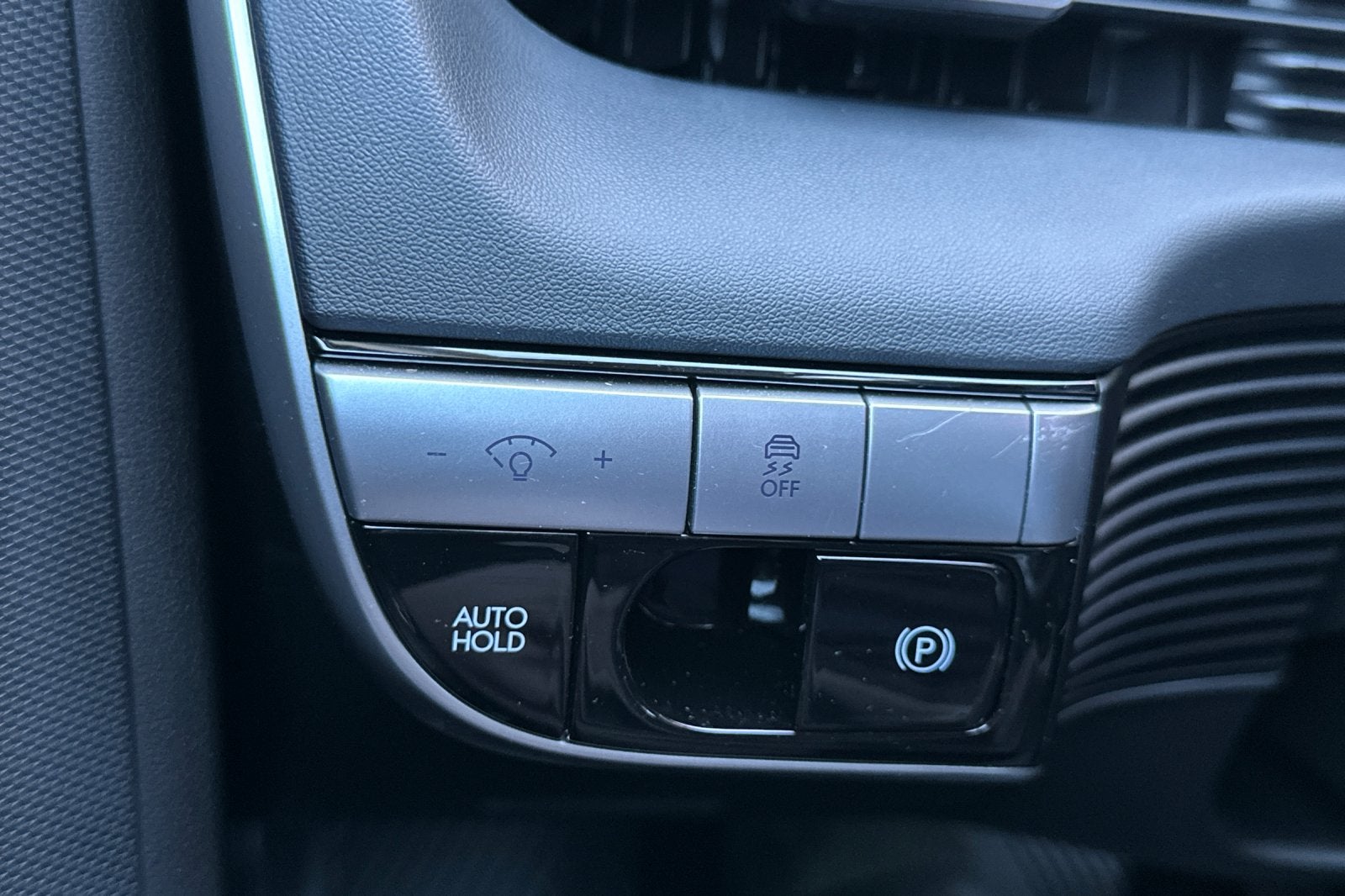 2024 Hyundai IONIQ 5 SE Standard Range