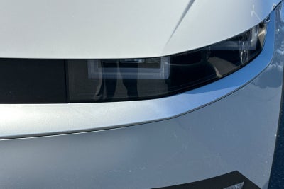 2024 Hyundai IONIQ 5 SE Standard Range