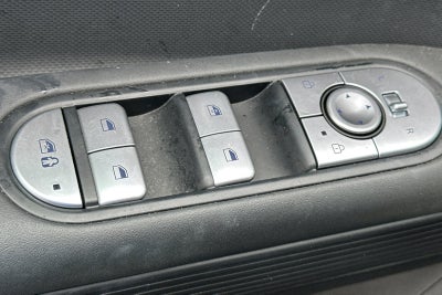 2024 Hyundai IONIQ 5 SE