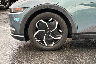 2024 Hyundai IONIQ 5 SE