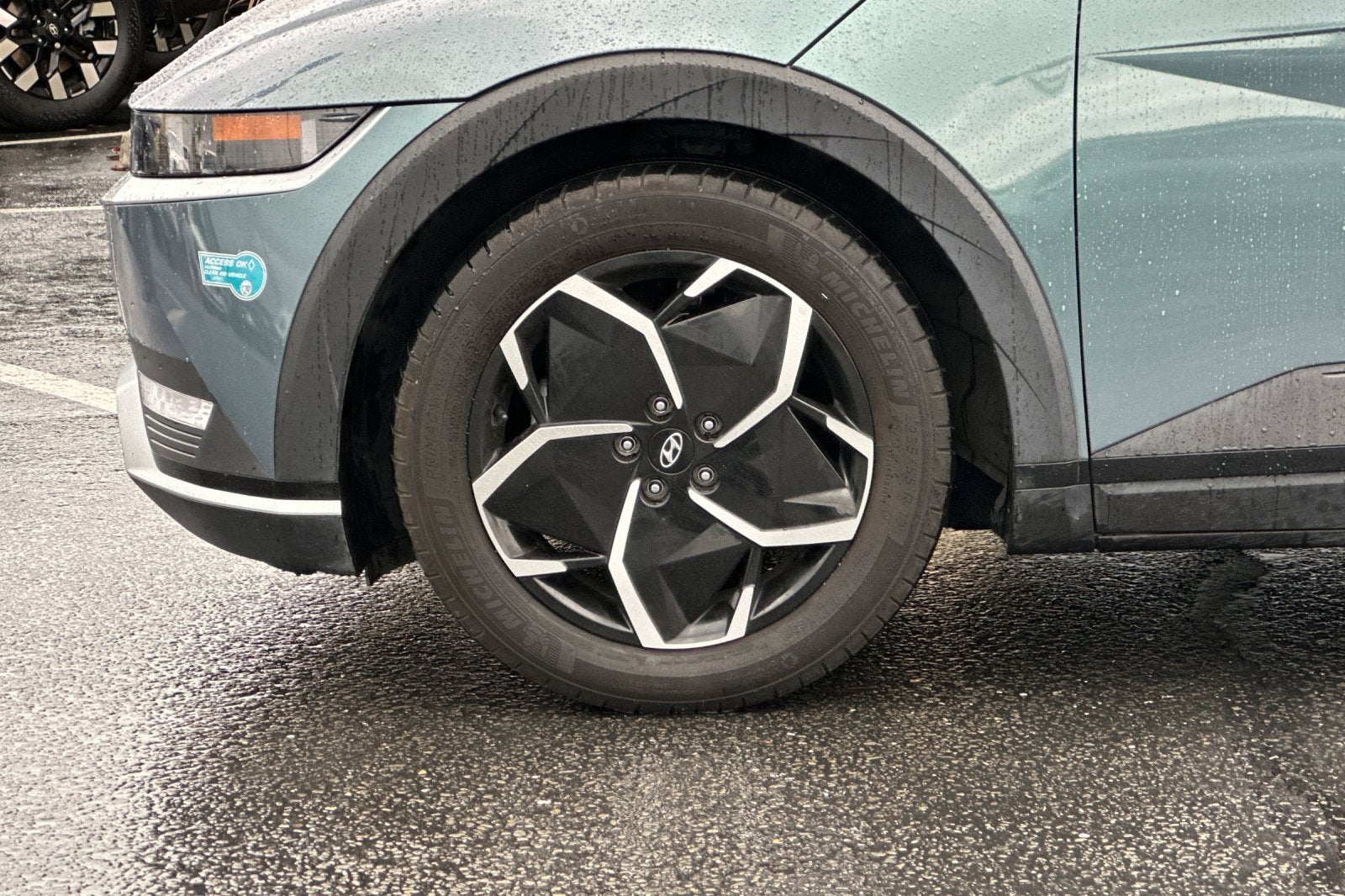 2024 Hyundai IONIQ 5 SE