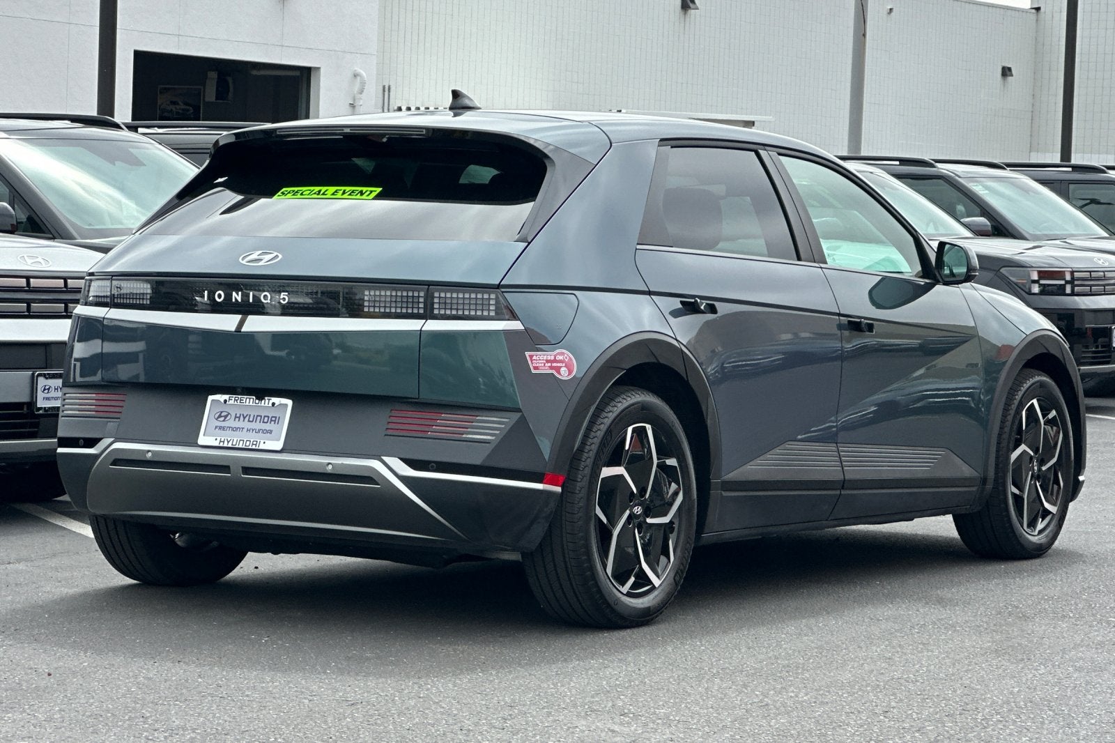 2024 Hyundai IONIQ 5 SEL