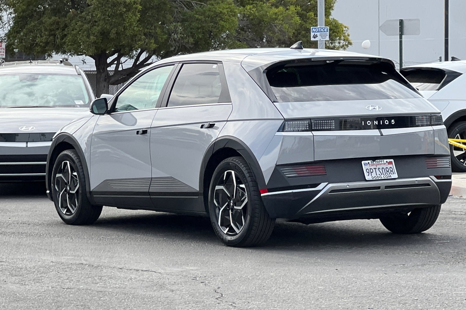 2024 Hyundai IONIQ 5 SEL