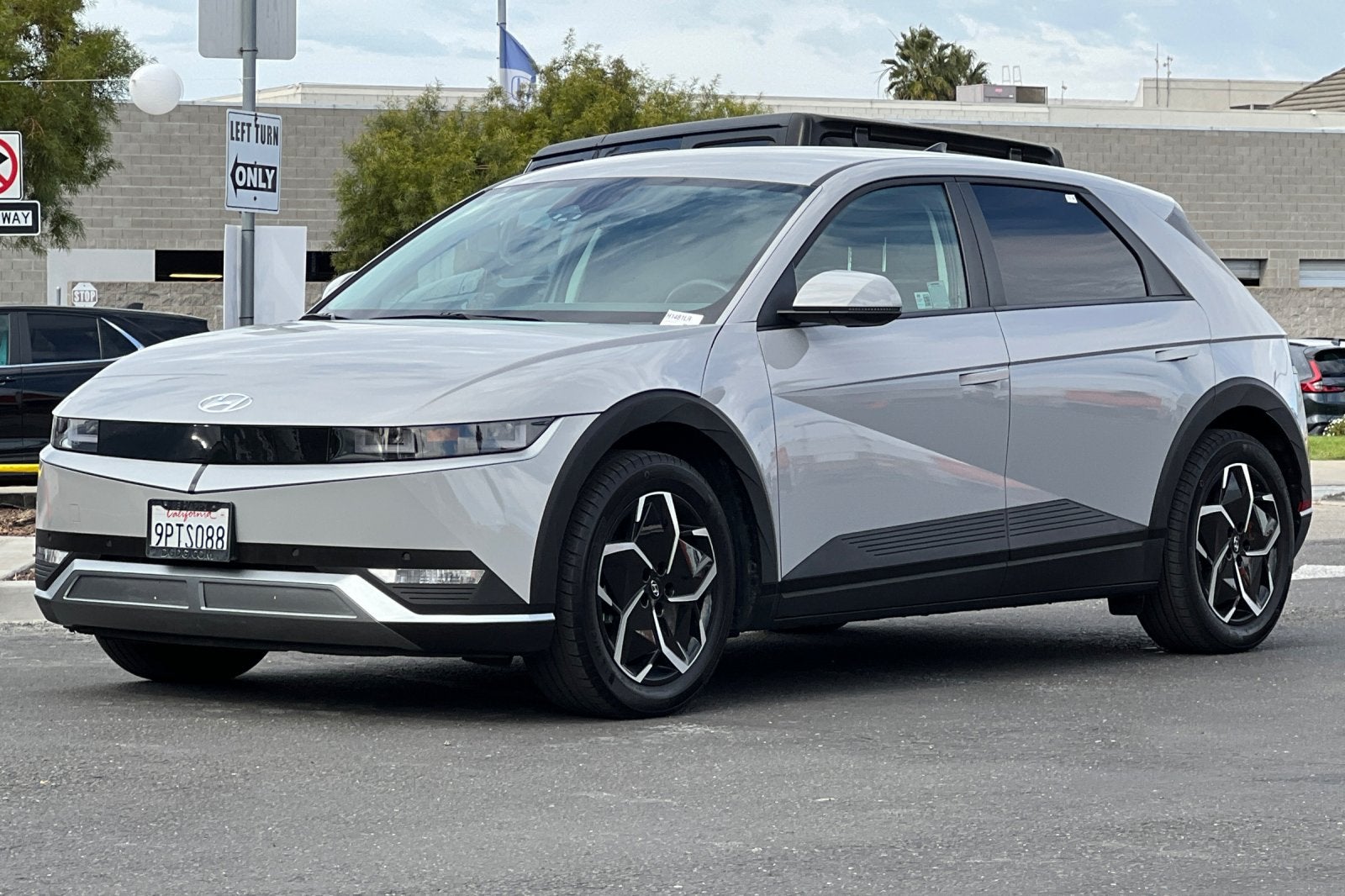 2024 Hyundai IONIQ 5 SEL