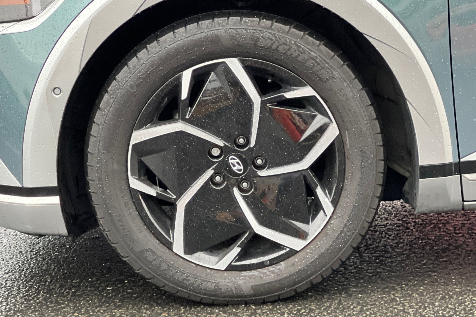 2024 Hyundai IONIQ 5 Limited
