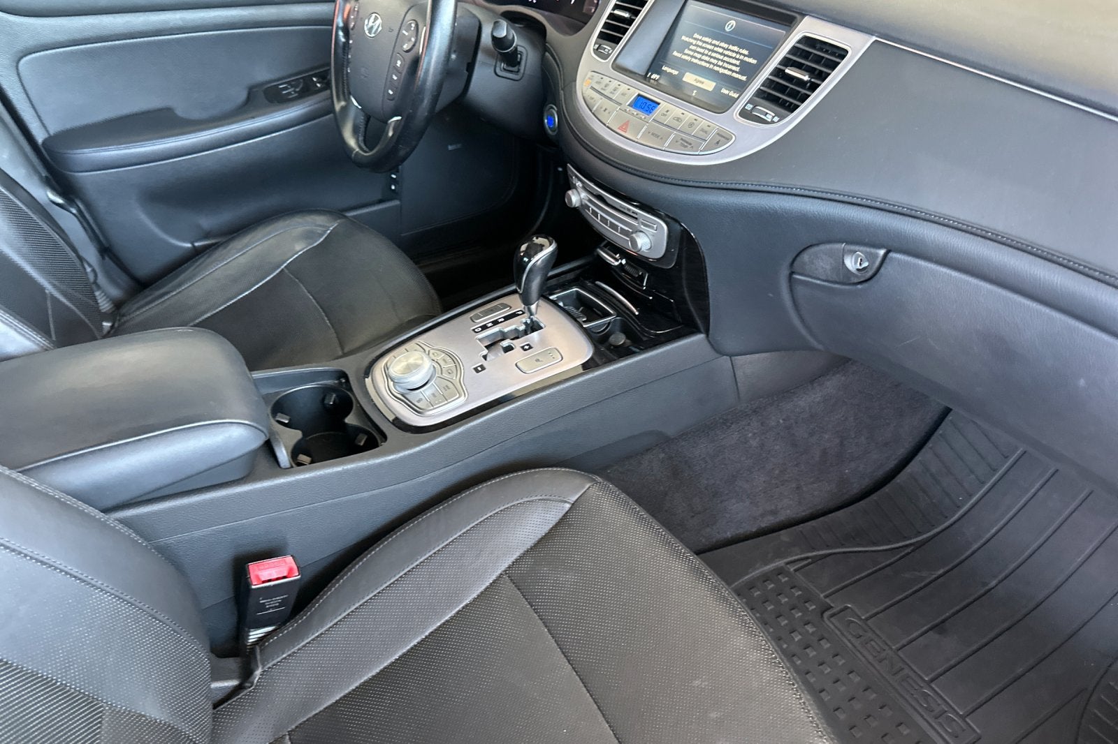 2014 Hyundai GENESIS 3.8 Premium Package