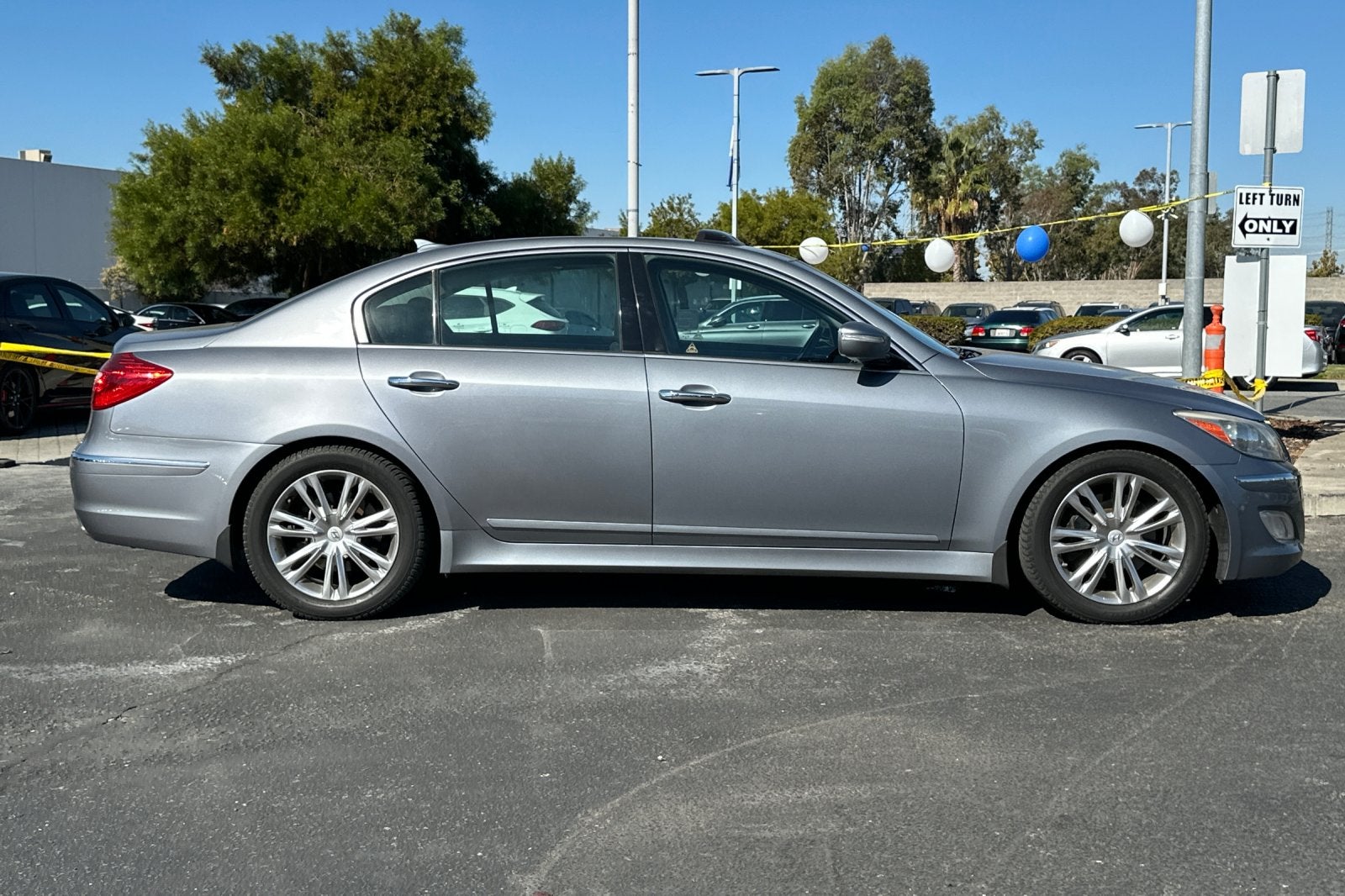 2014 Hyundai GENESIS 3.8 Premium Package