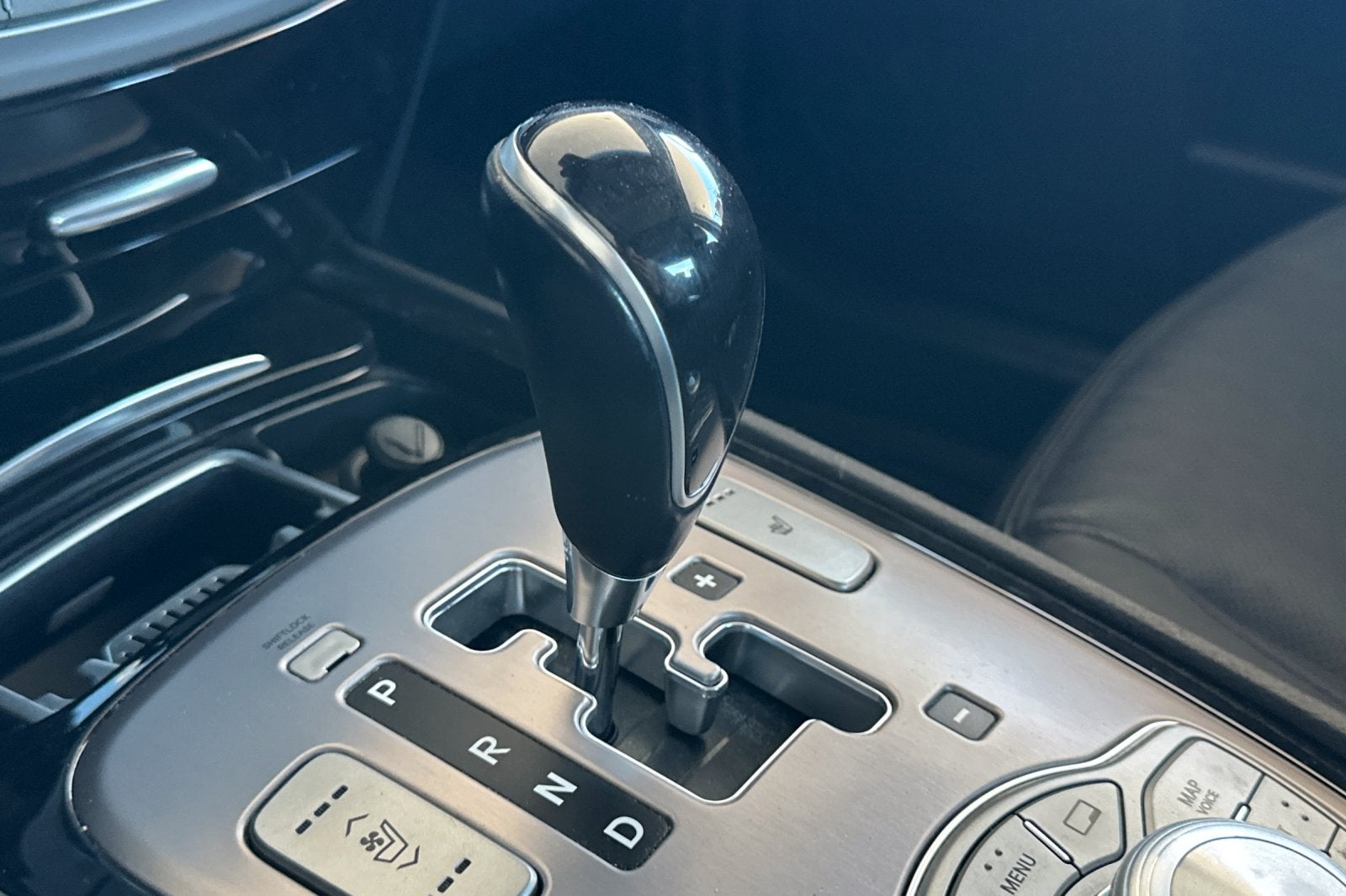 2014 Hyundai GENESIS 3.8 Premium Package