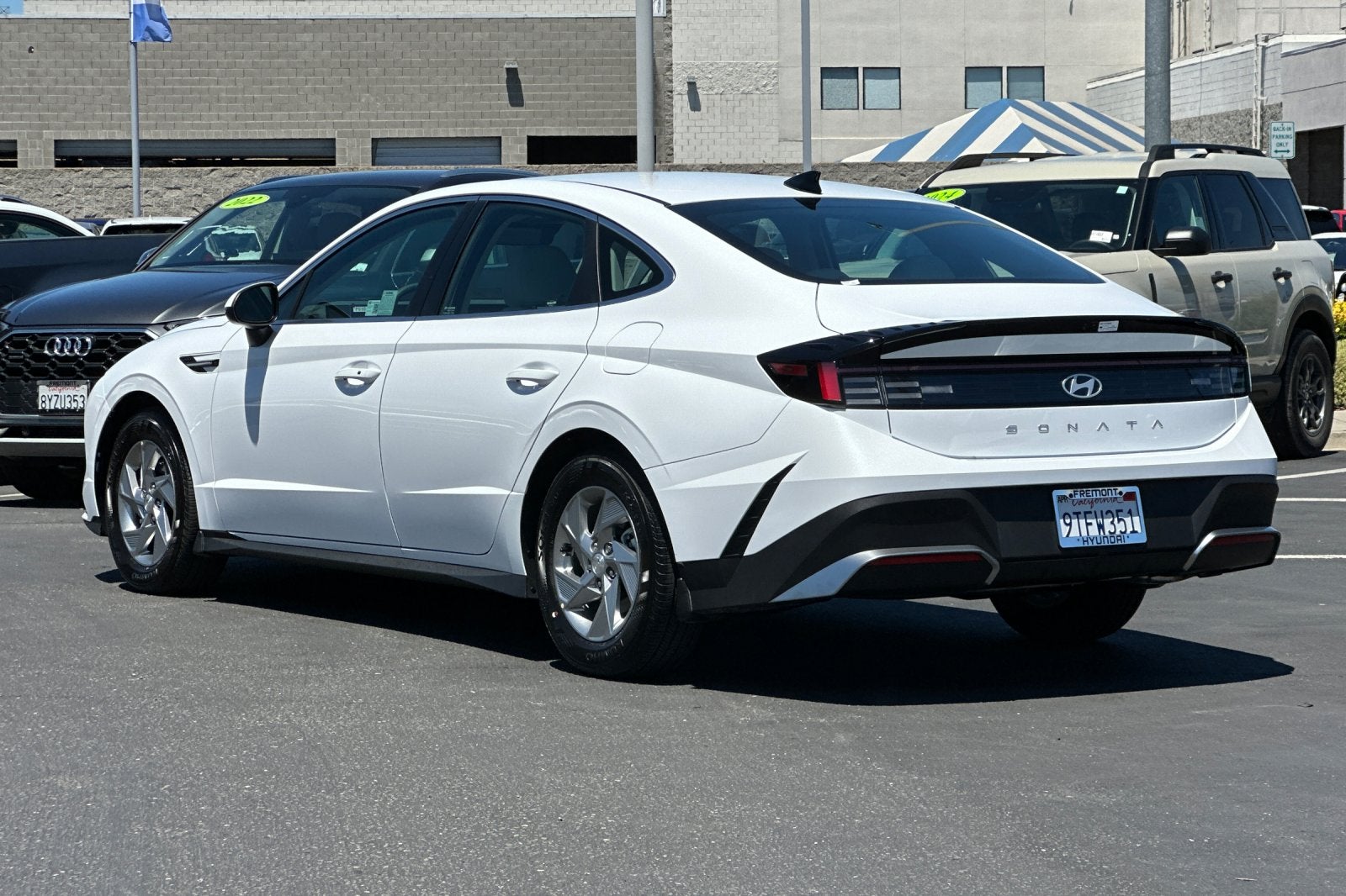 2025 Hyundai SONATA SE