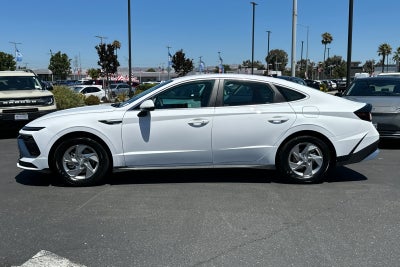 2025 Hyundai SONATA SE