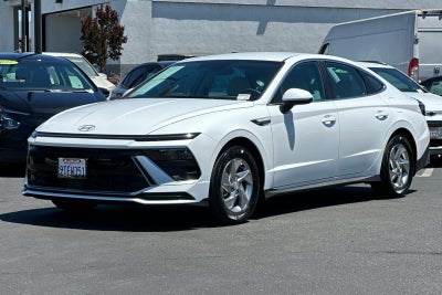 2025 Hyundai SONATA SE