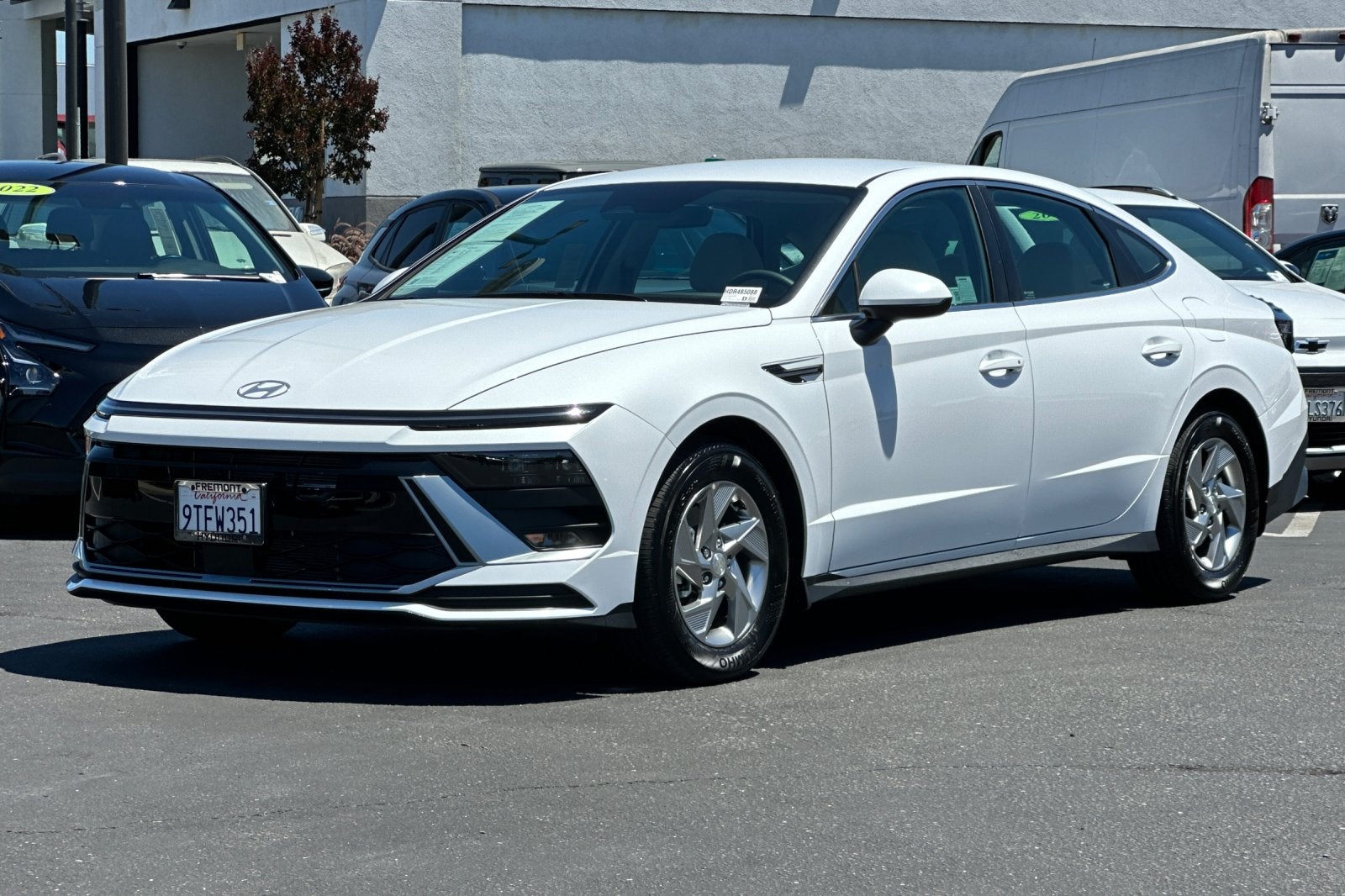 2025 Hyundai SONATA SE