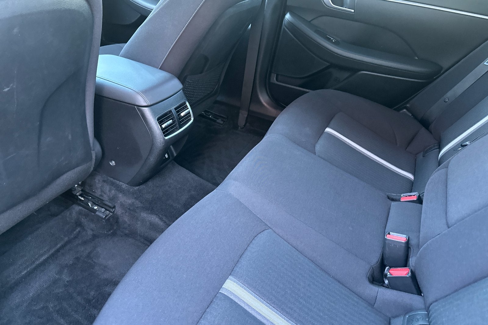2024 Hyundai SONATA HYBRID SEL
